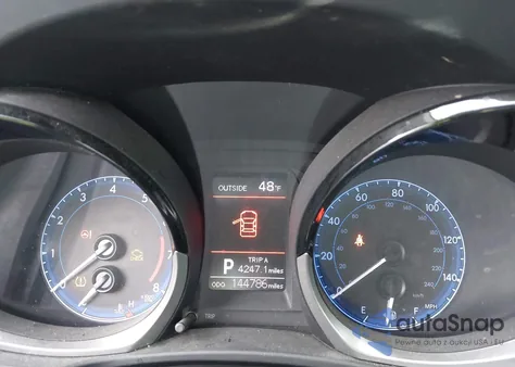 2015 Toyota Corolla S Plus из США, поврежденный, VIN 5YFBURHE0FP264478